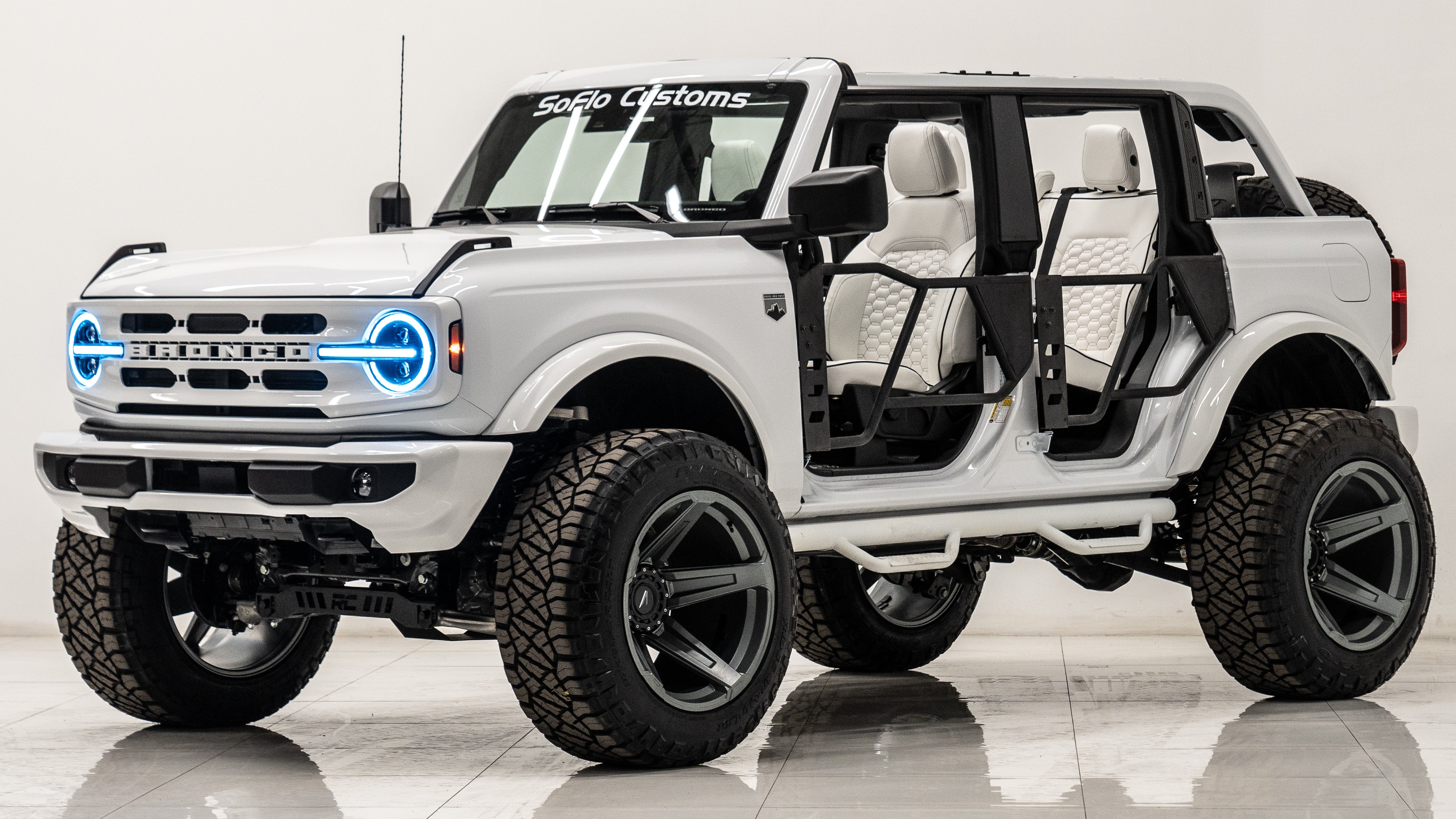 Ford Bronco Apocalypse 5 Spoke Wheel 6 Lug (Silver)