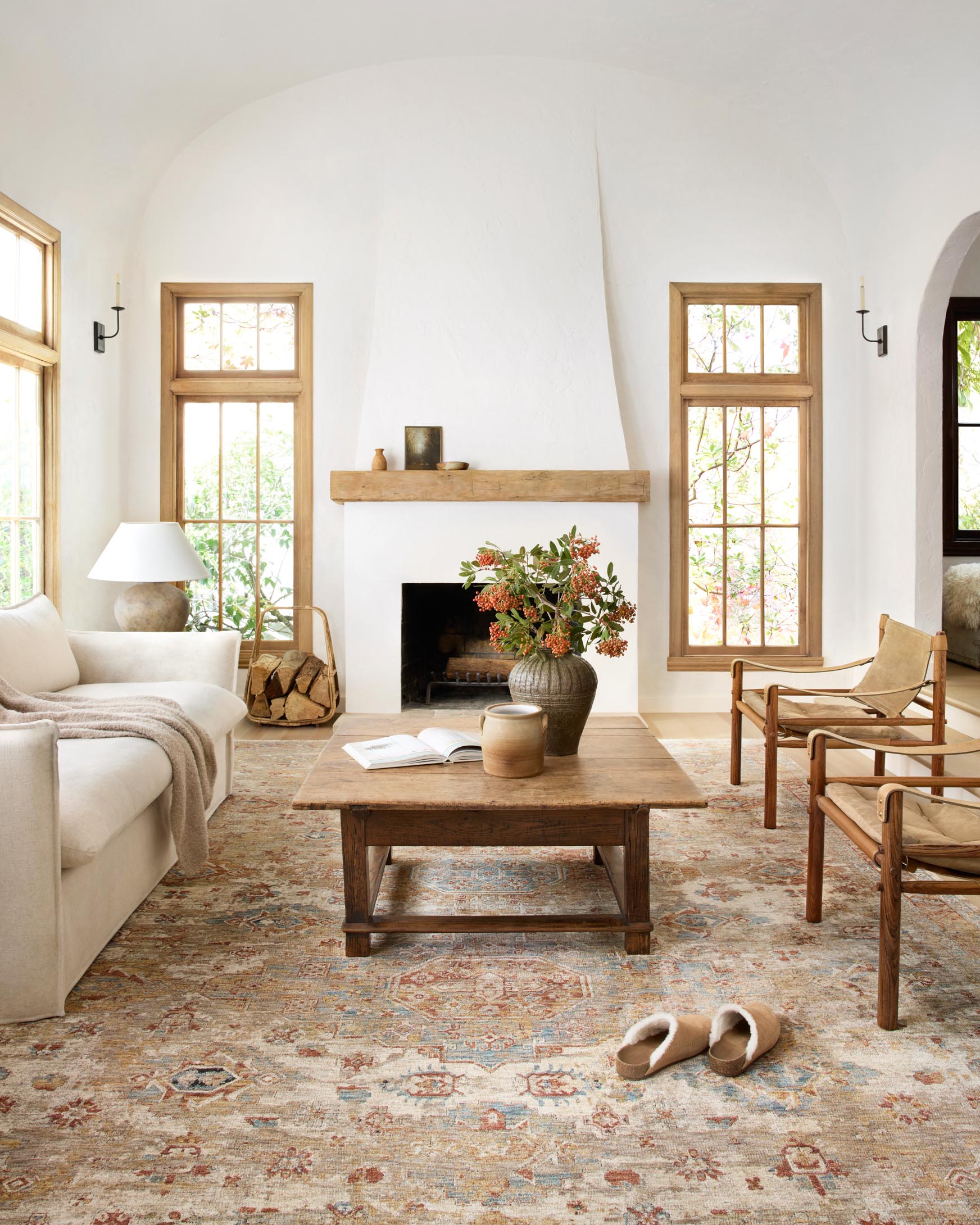 Loloi Gaia Collection - Transitional Power Loomed Rug in Gold & Taupe (GAA-02)