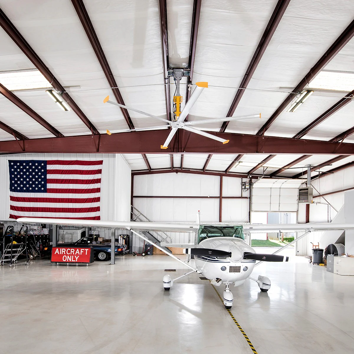 Big Ass Fans 14-ft SHOPFAN HVLS Ceiling Fan