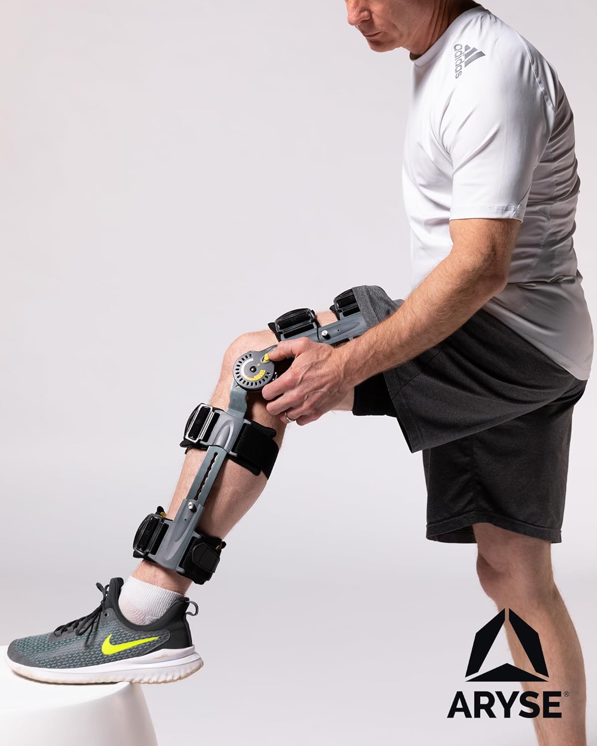 ARYSE TRU-RANGE+ Post-Op Elbow Brace, Universal Bilateral, Adjustable ROM Hinge, Recovery Support