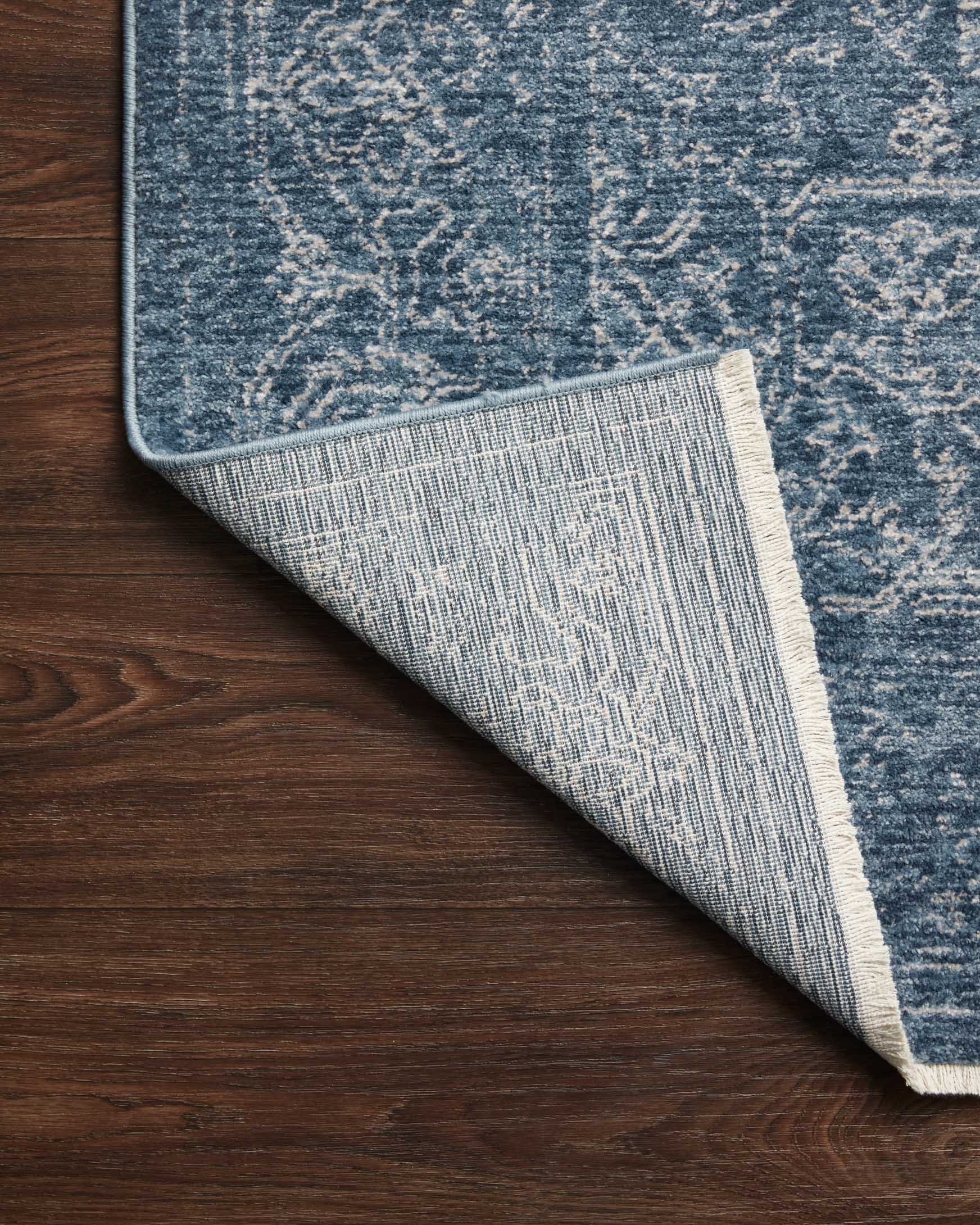 Loloi II Vance Collection - Traditional Power Loomed Rug in Denim & Dove (VAN-03)