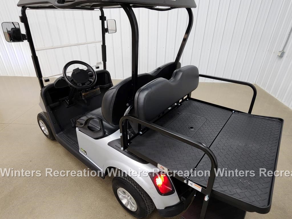 2020 E-Z-GO RXV Lithium Ion STREET READY Golf Cart, Silver