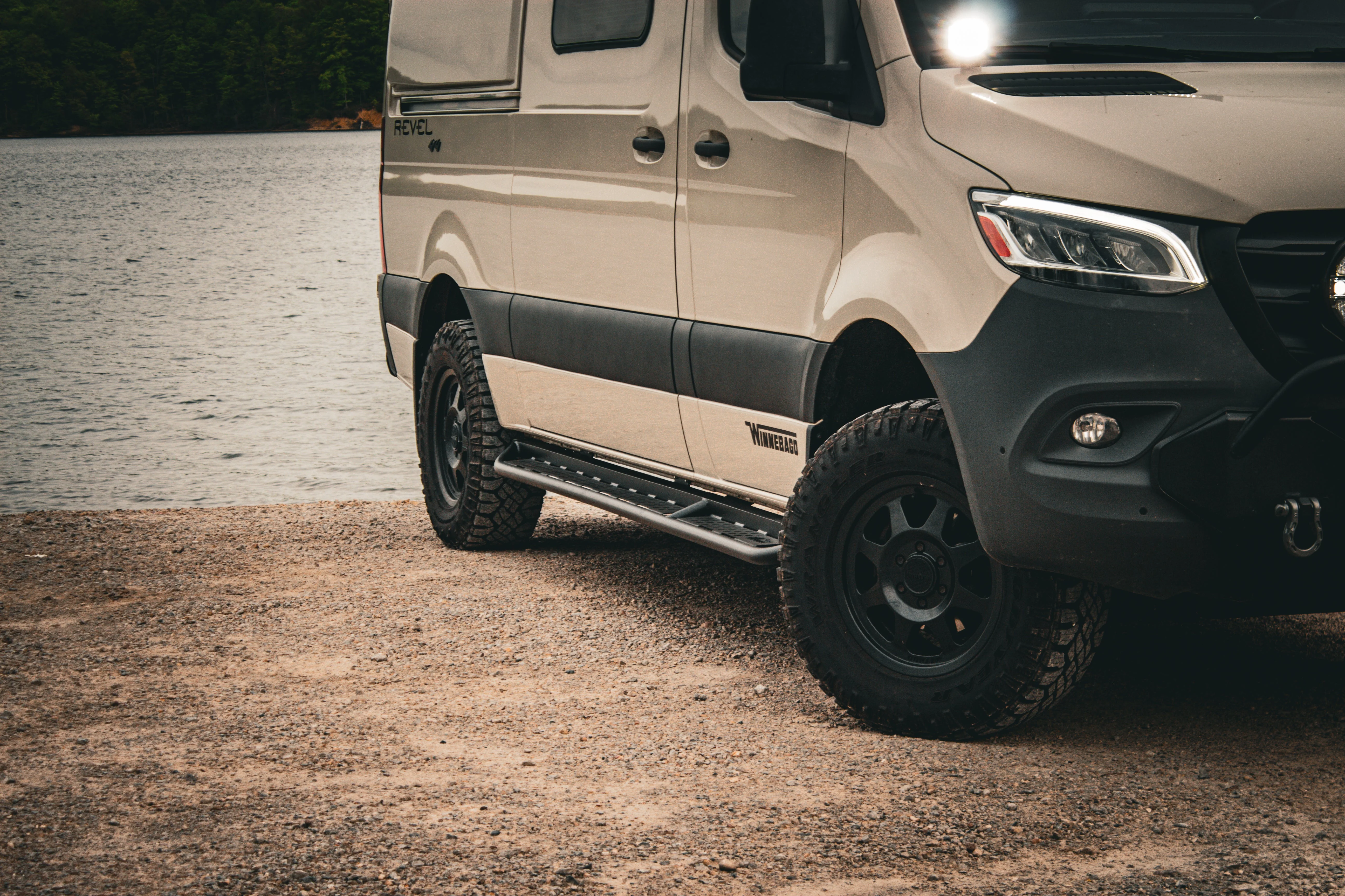 CAtuned Off-Road Side Steps | Mercedes Sprinter