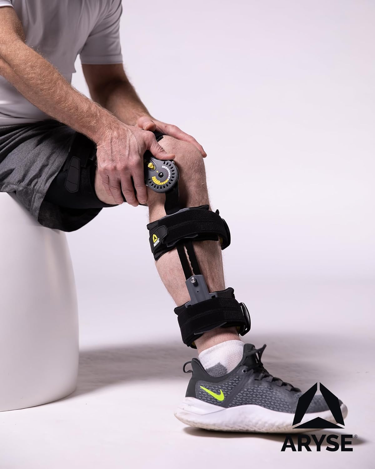ARYSE TRU-RANGE+ Post-Op Elbow Brace, Universal Bilateral, Adjustable ROM Hinge, Recovery Support