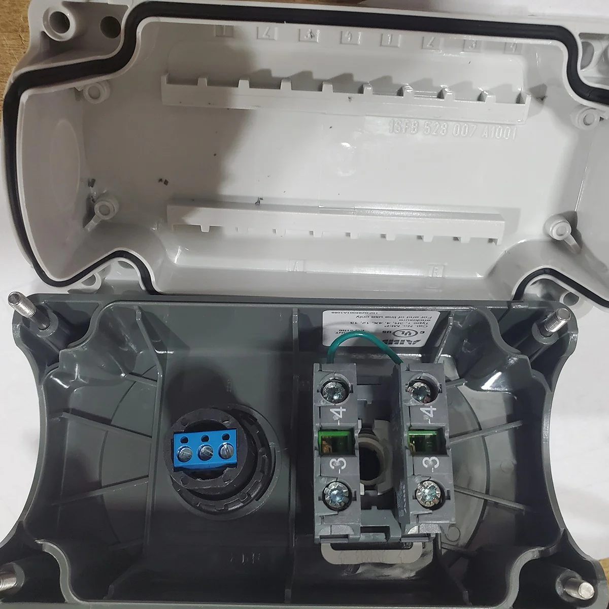 Canarm Single Yoke Control for Direct Drive Fans