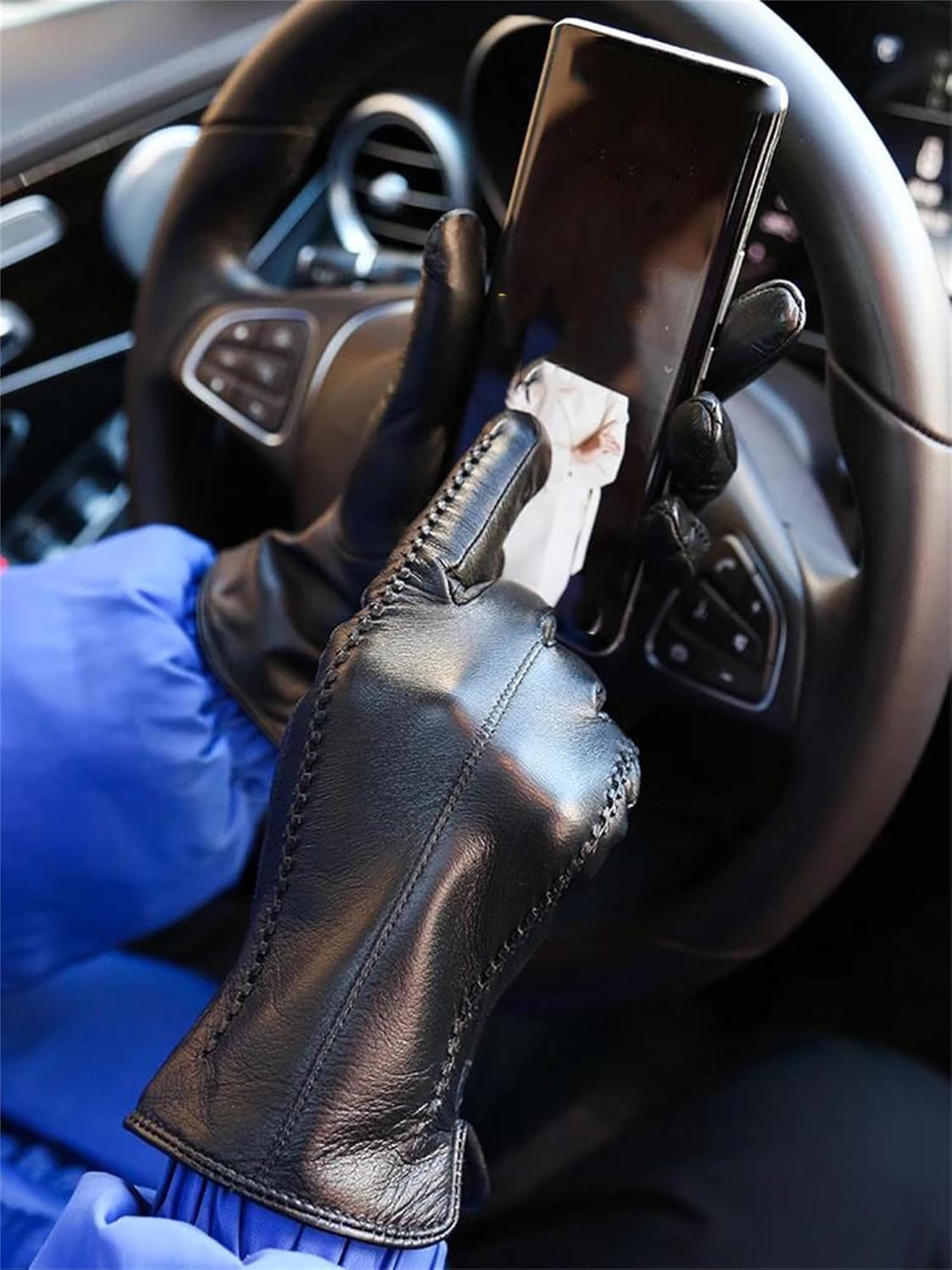 Women's Driving Gloves Classic Lightweight Design With Touchscreen Capability And A Decorative Threaded Detail