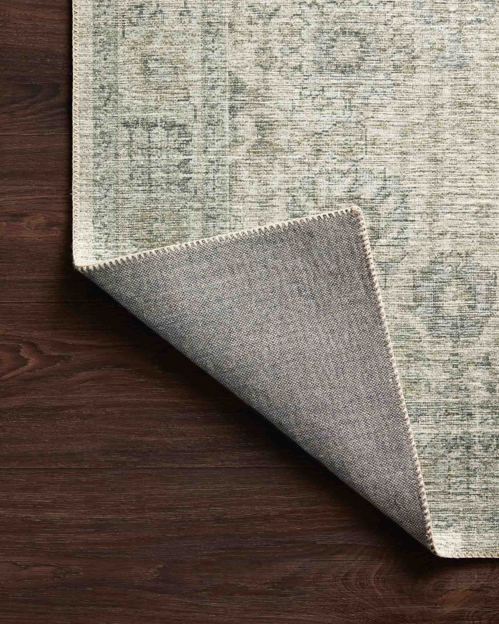 Loloi II Skye Collection - Traditional Power Loomed Rug in Natural & Sage (SKY-14)