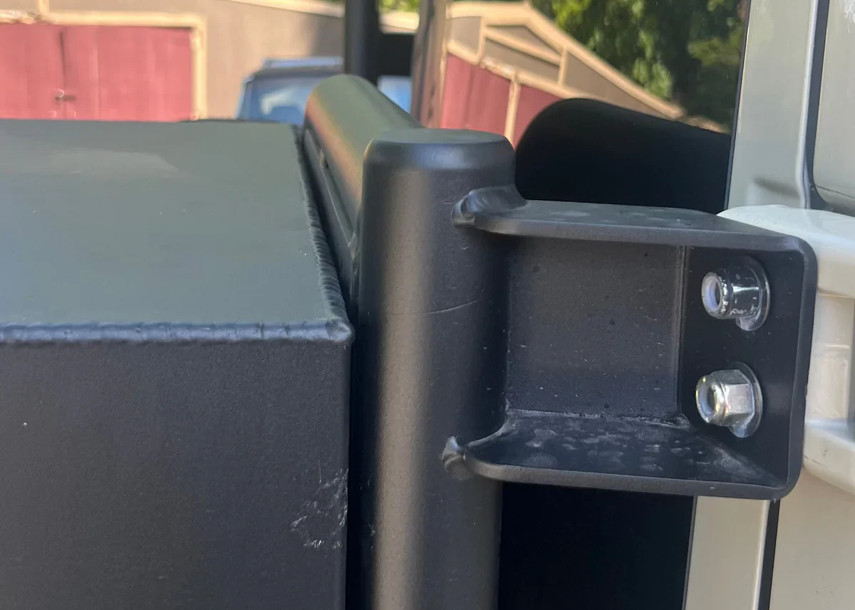 ROAMBUILT Passenger Side Box Mount