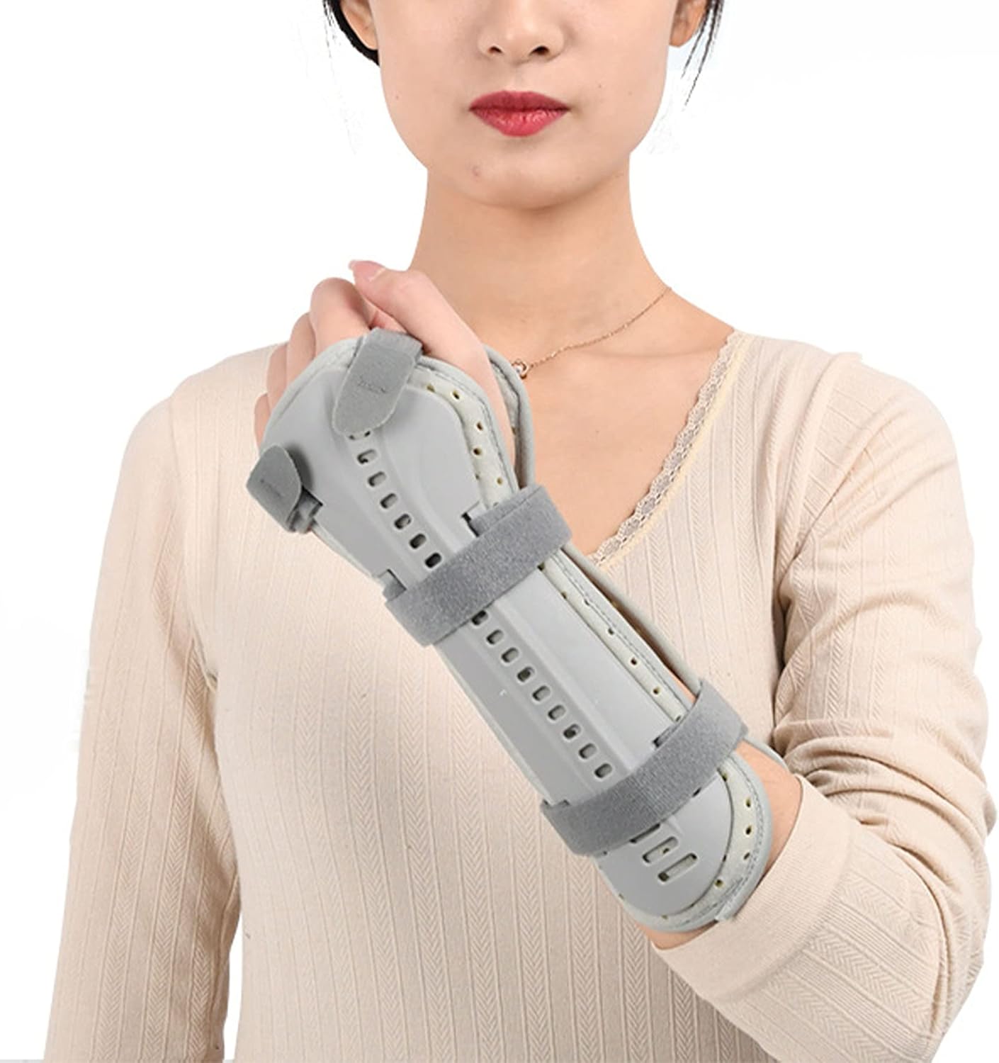 Wrist Splint Carpal Tunnel Wrist Brace Night Support Hand Brace for Carpal Tunnel Syndrome Arthritis Tendonitis Mallet Fingers Pain Relief with Wrist Tendonit,Left