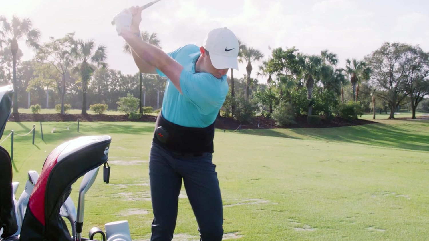 Hyperice Venom 2 Back Wrap - Provides Advanced Heat and Vibration for Pain, Soreness and Inflammation - FSA-HSA