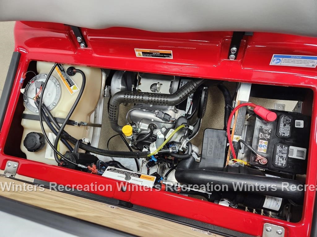 2026 Club Car XRT 800 Gas EFI Utility Golf Cart, Red