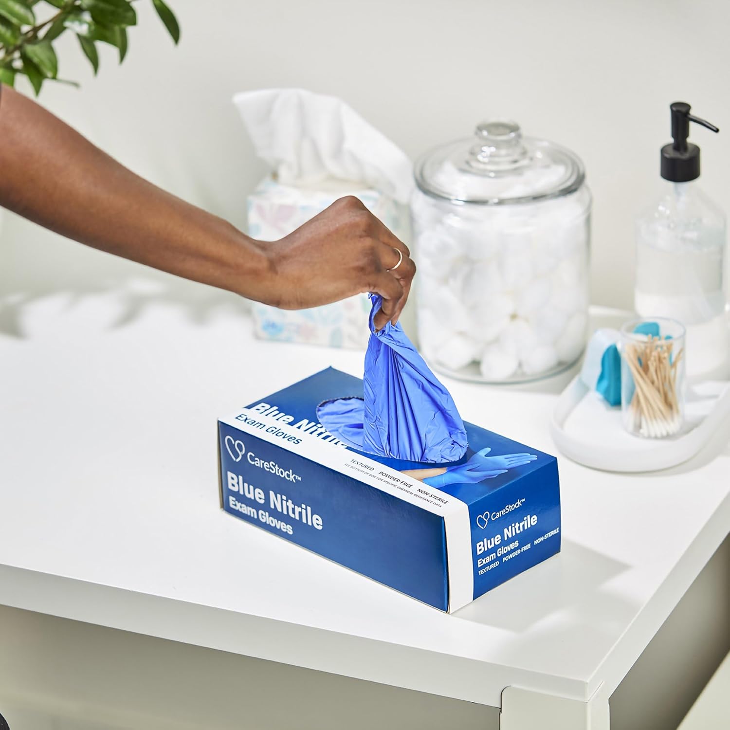 CareStock Blue Nitrile Exam Gloves [2000 Count] Disposable, Powder-Free, Latex-Free, Food Safe, Medical Grade, Chemical Resistant, Medium, 200 Count, 10 Boxes
