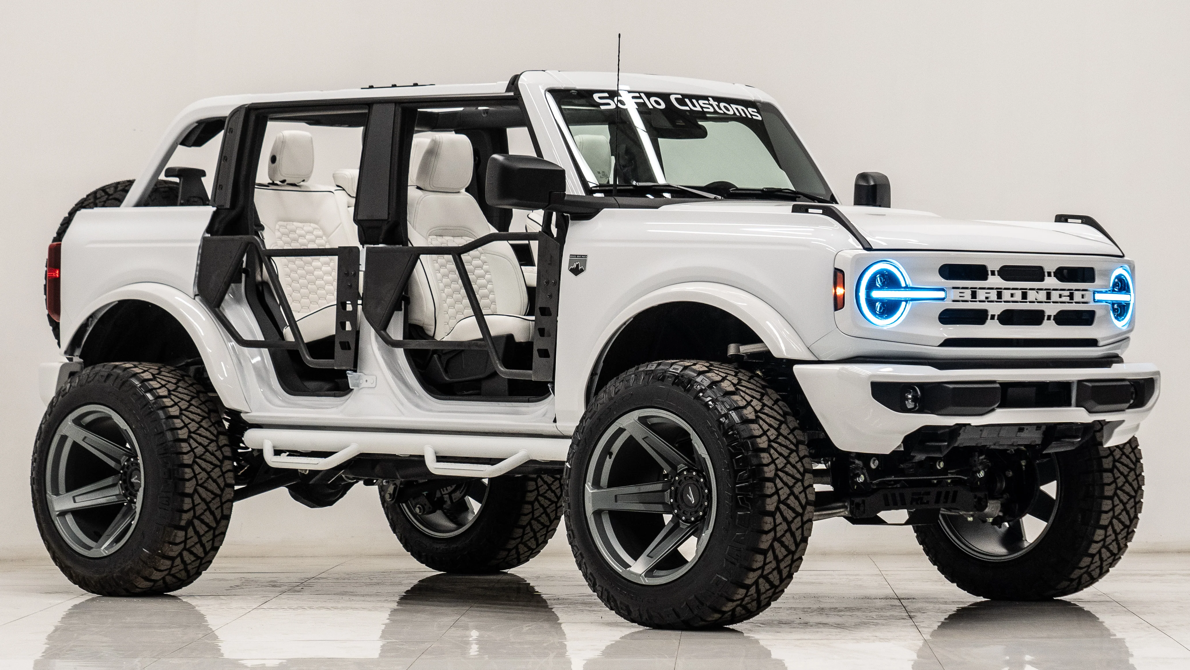 Ford Bronco Apocalypse 5 Spoke Wheel 6 Lug (Silver)