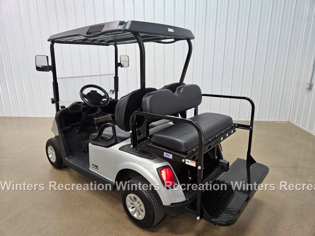 2021 E-Z-GO RXV Lithium Ion STREET READY Golf Cart, Silver
