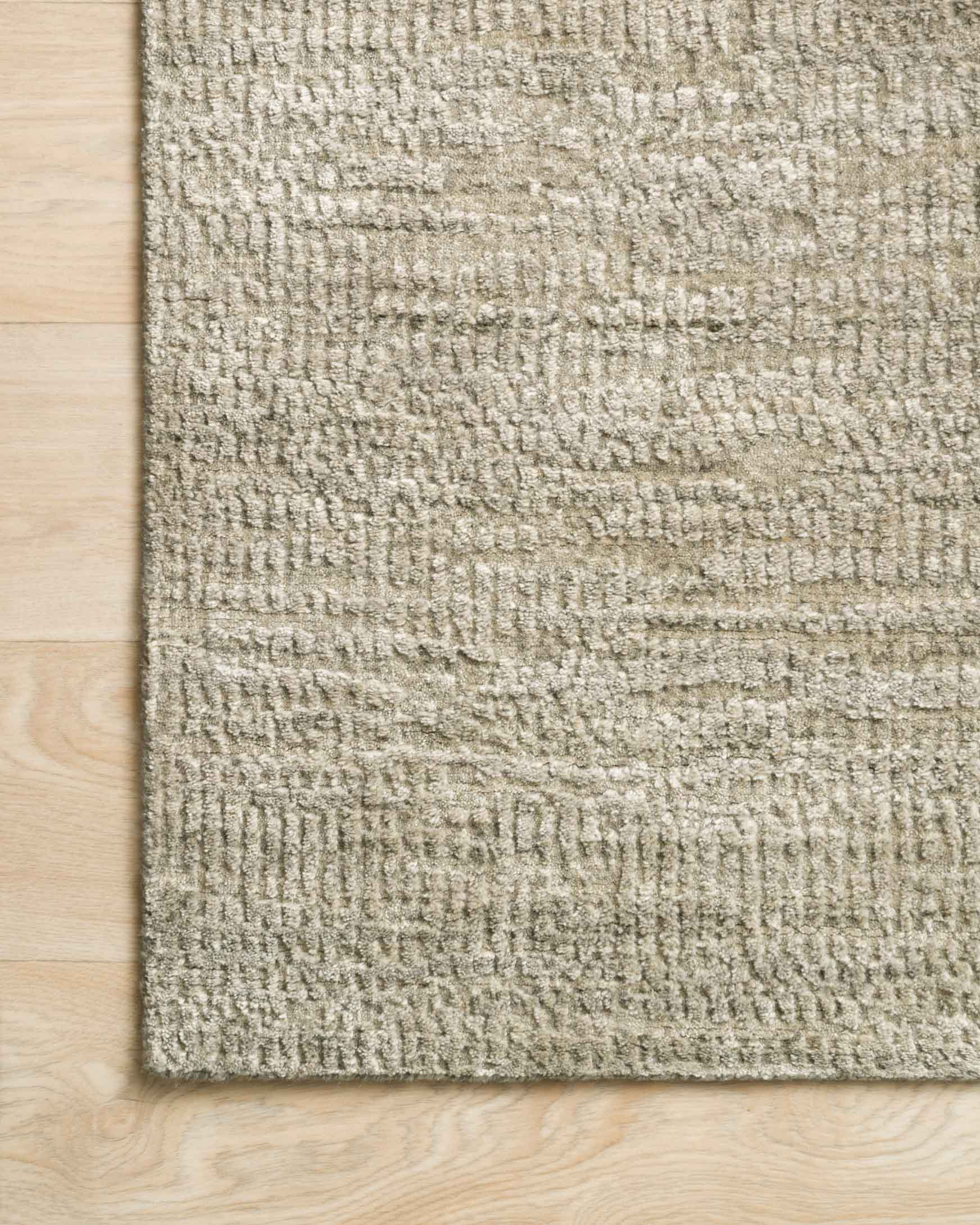 Loloi Robin Collection - Contemporary Hand Loomed Rug in Oatmeal (ROB-01)