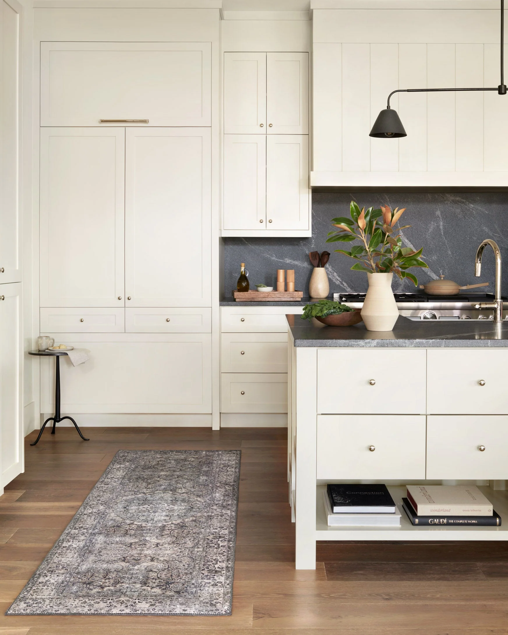 Loloi II Layla Collection - Traditional Power Loomed Rug in Taupe & Stone (LAY-06)