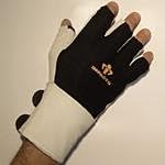 Impacto Ergonomic Anti-Vibration Air Glove with Wrist Support - Small