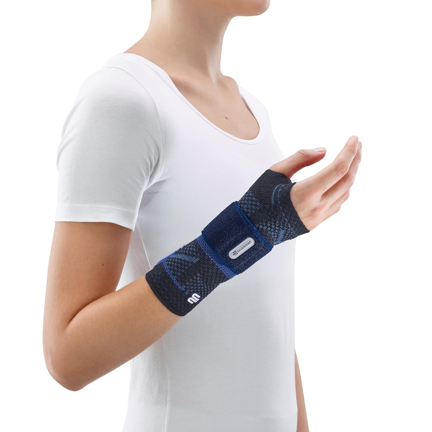 Bauerfeind - ManuTrain - Wrist Support - Relieves Strain and Stabilized During Movement - Right Wrist - Size 4 - Color Black