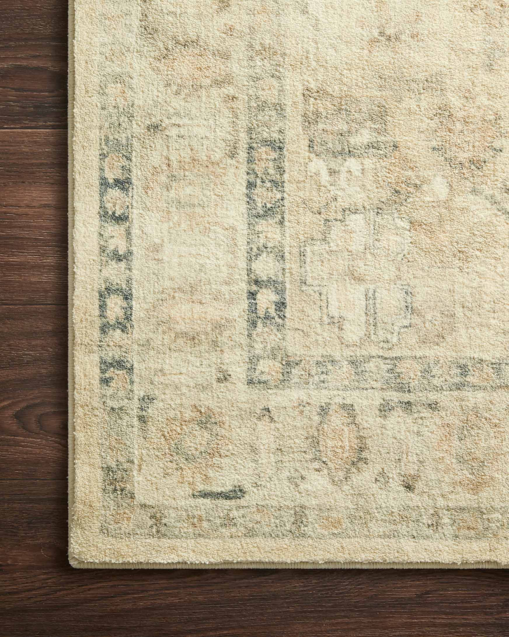 Loloi II Rosette Collection - Traditional Power Loomed Rug in Sand & Ivory (ROS-05)