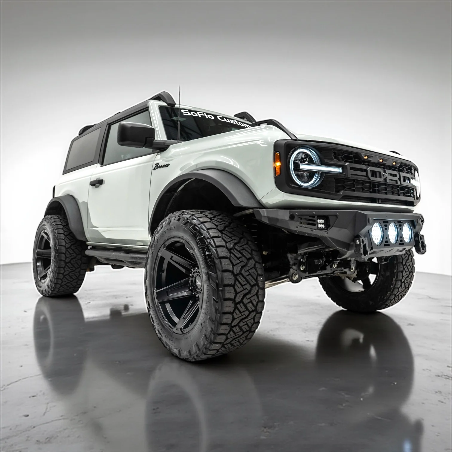 Ford Bronco Baja Front Bumper w/ Lights 2021-2026