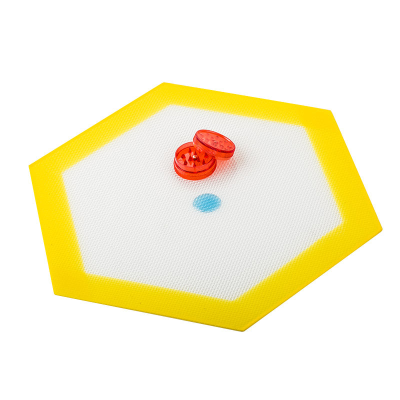 5.1 Non Stick Hexagon Silicone Dab Mat