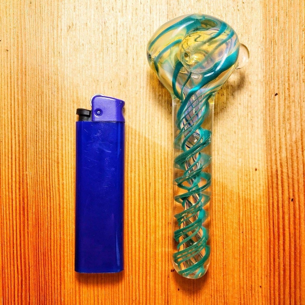 4.3 Turquoise Spiral Inside Out Glass Pipe w/ Clear Marble