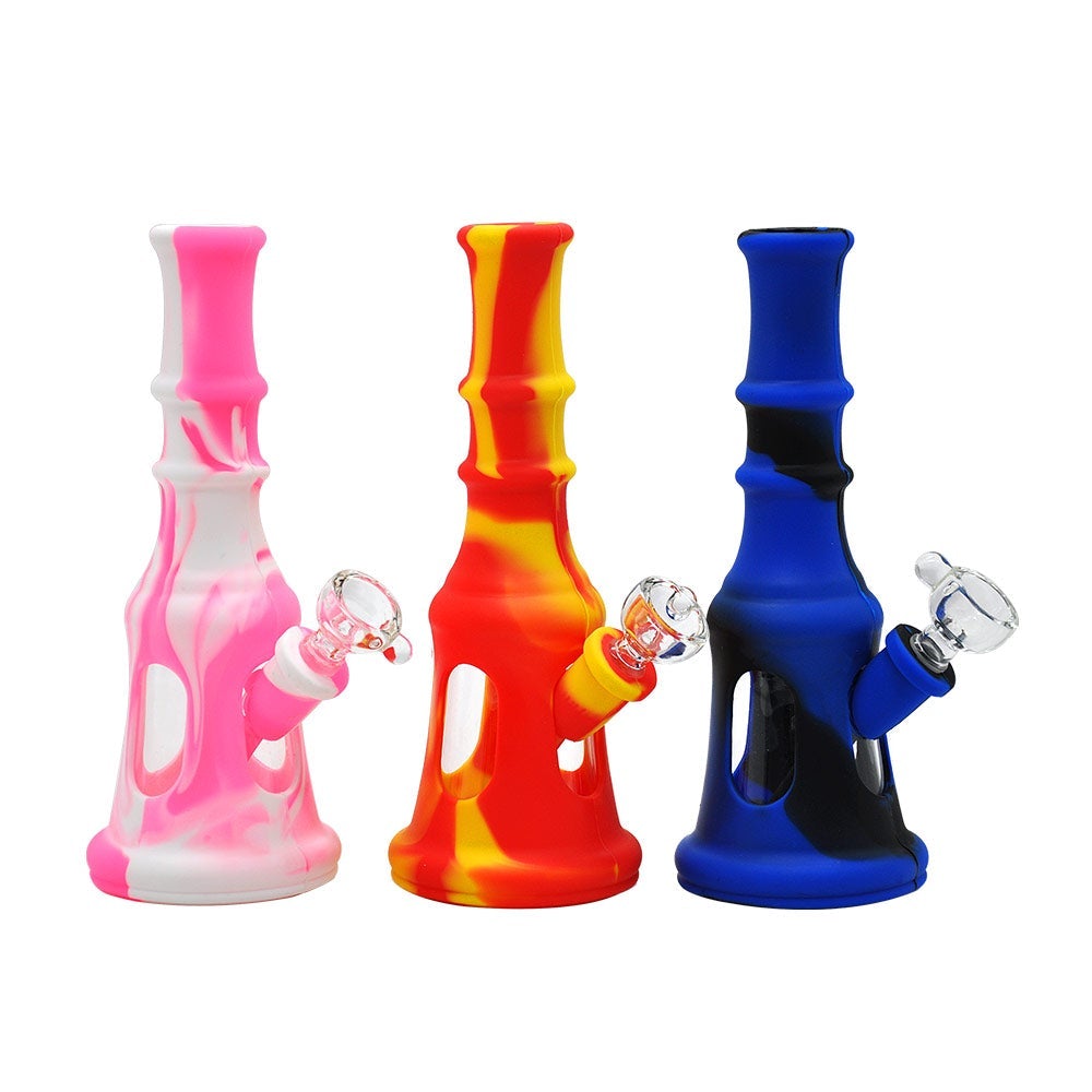 8 Straight Glass and Silicone Bong