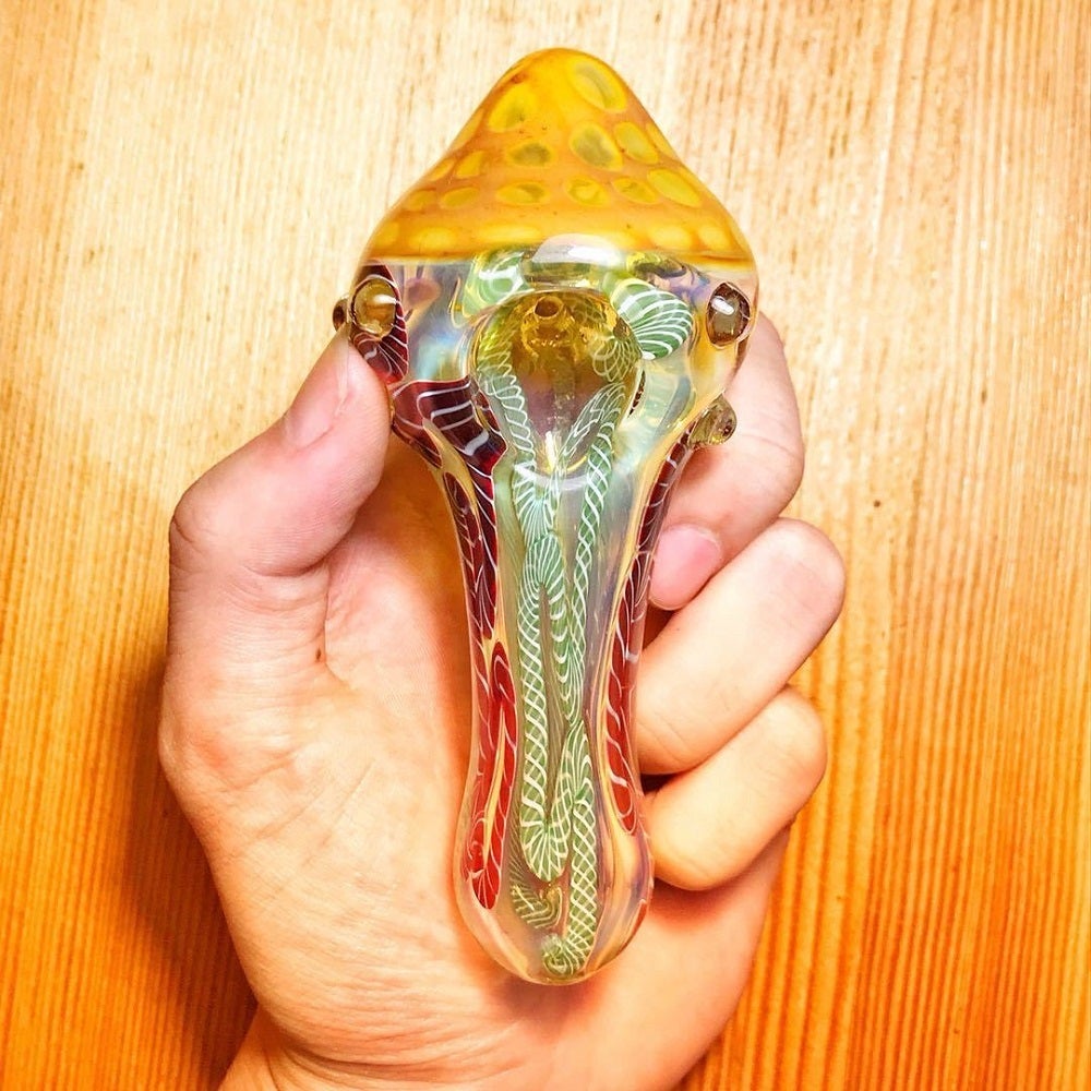Ribbed Glass Spoon Pipe w/ Mili Scheme