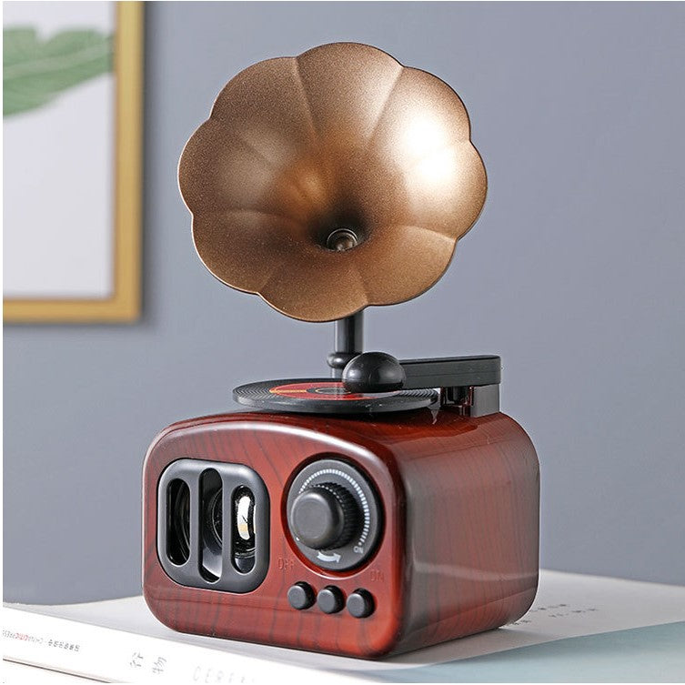 Creative Retro Phonograph Decoration