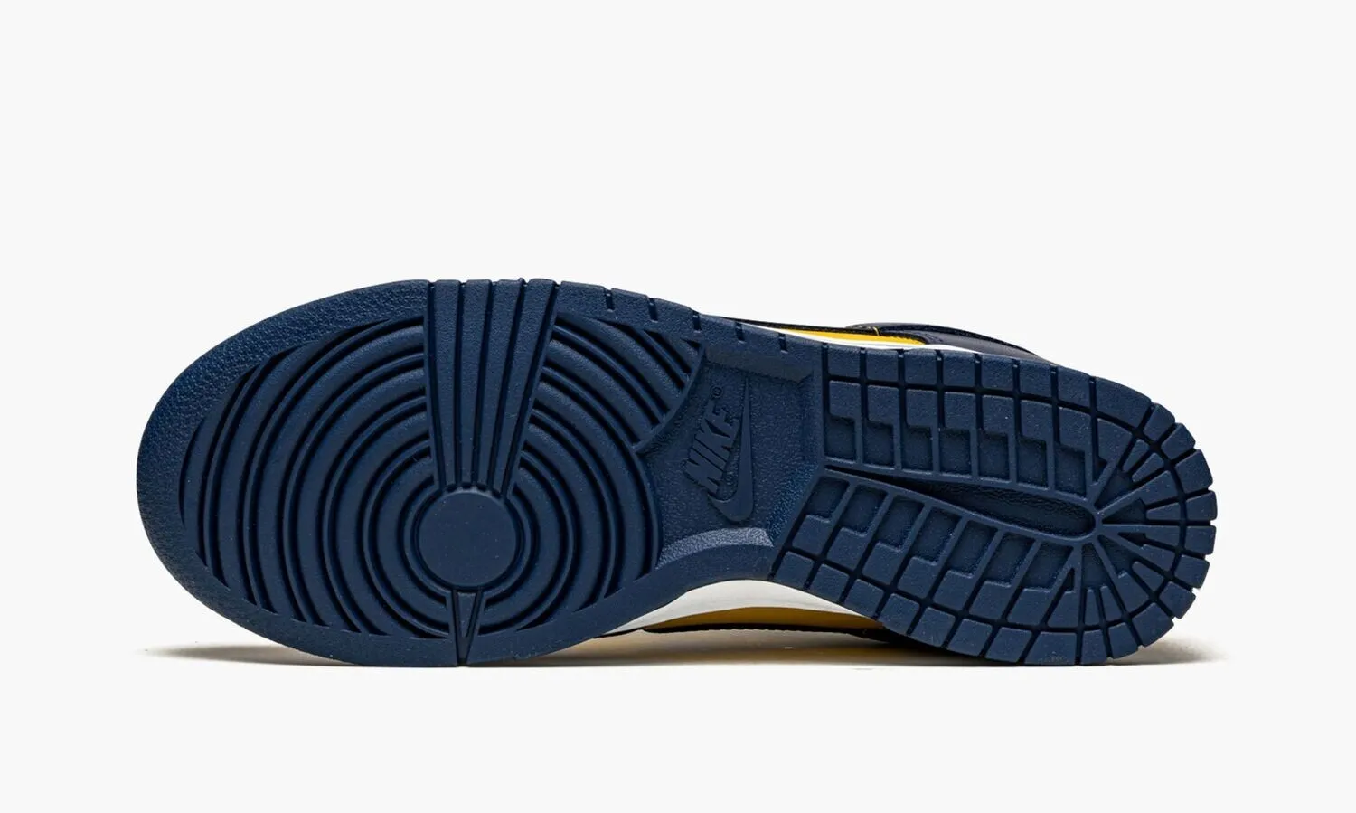 NIKE DUNK LOW Michigan - beetsneakers