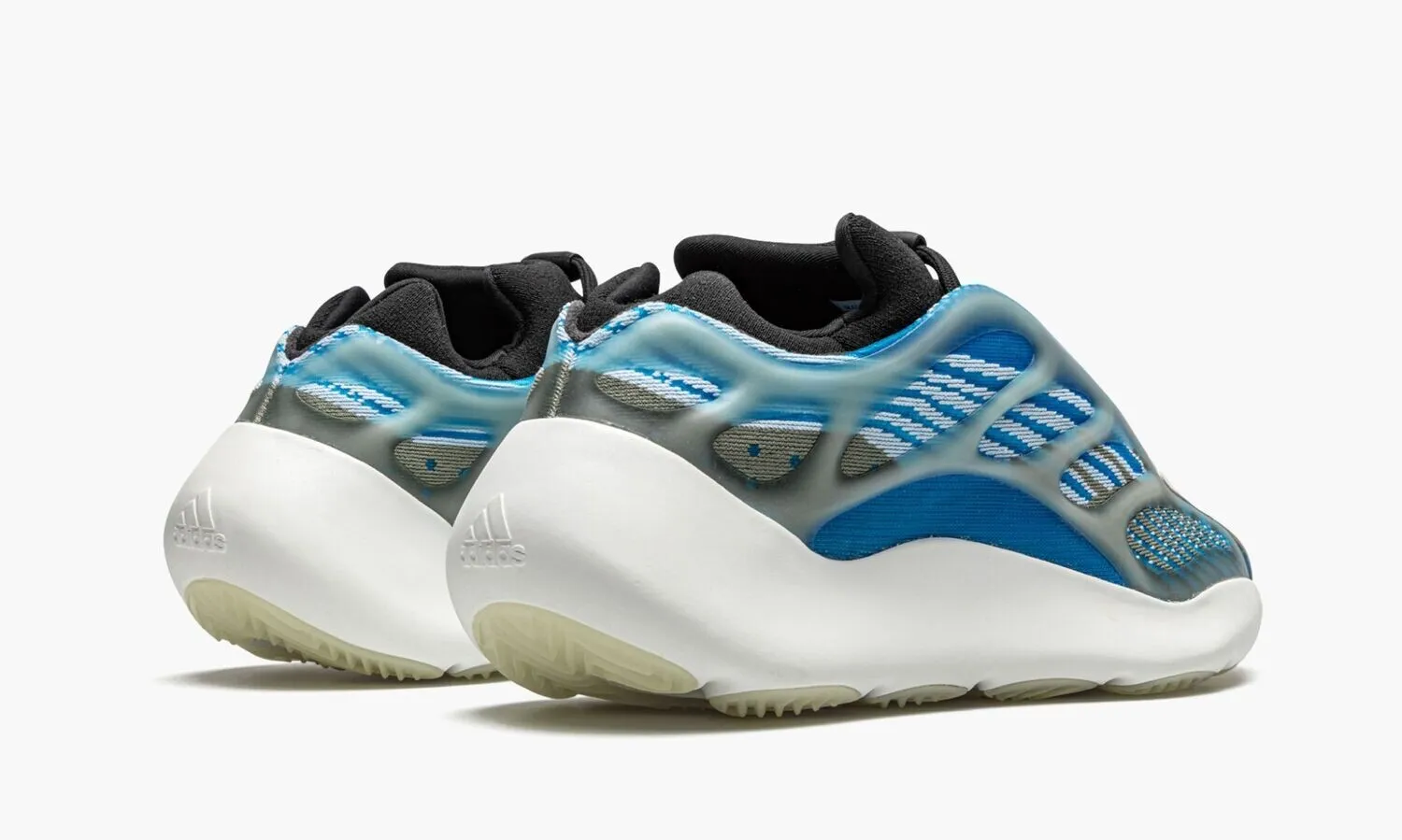 YEEZY 700 V3 Arzareth - beetsneakers