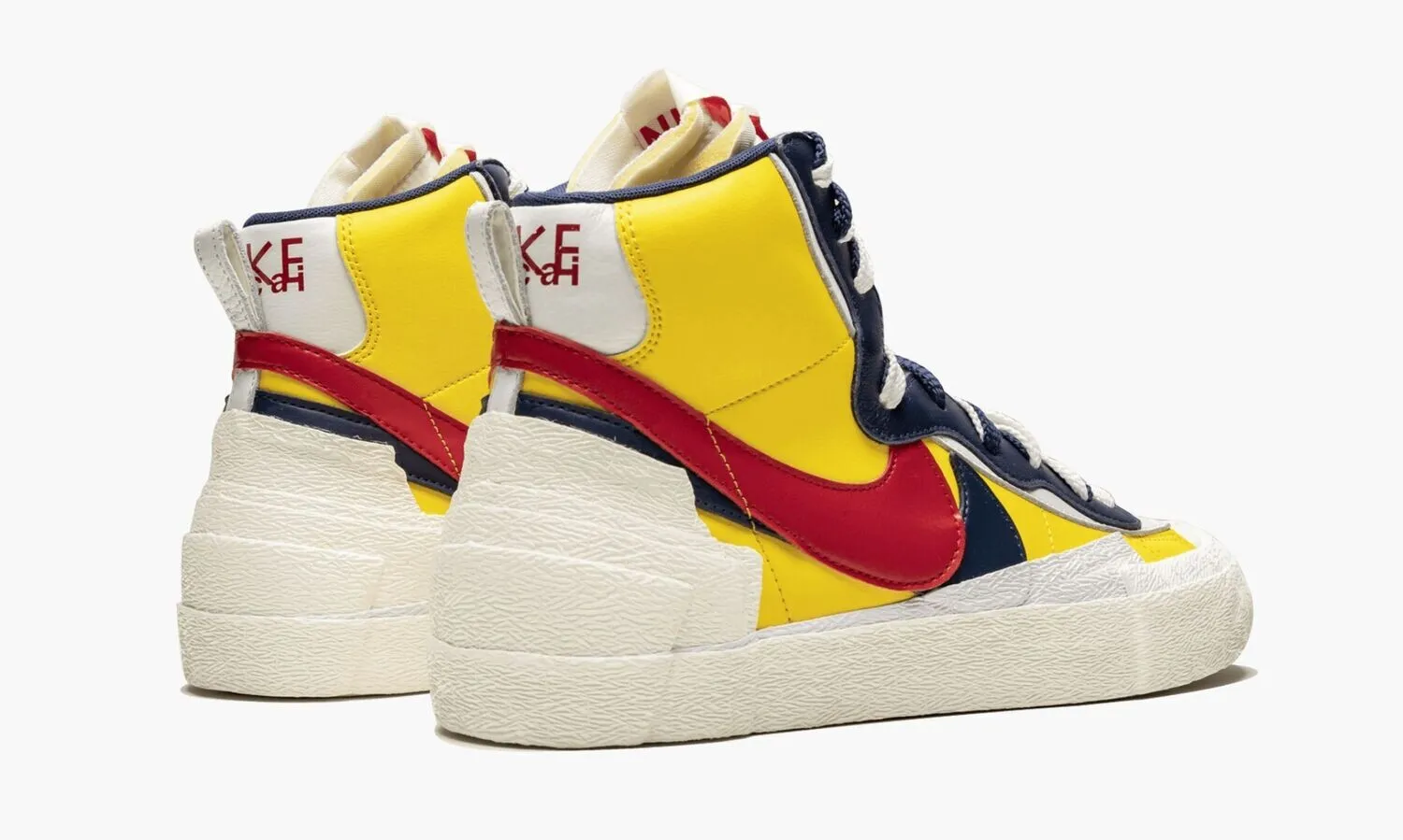 NIKE BLAZER MID Sacai Varsity Maize - beetsneakers