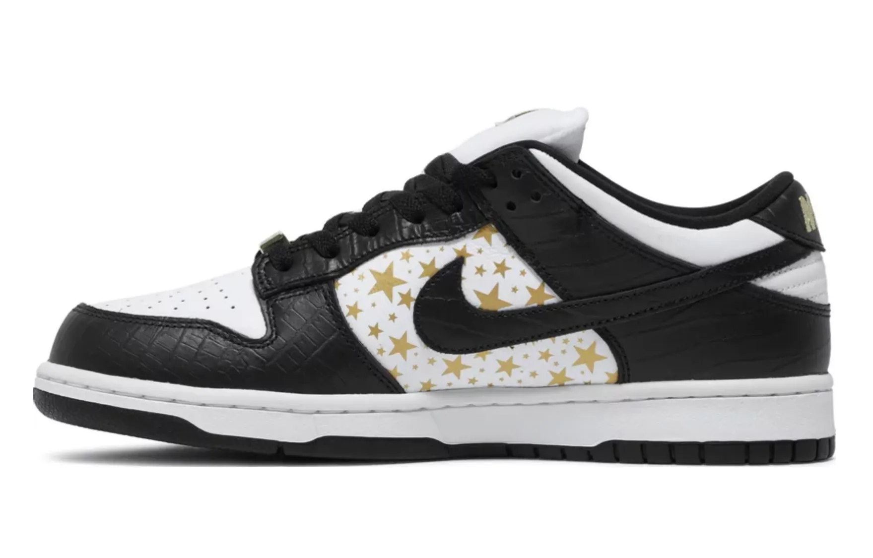 Supreme x Dunk Low OG SB QS 'Black' - beetsneakers