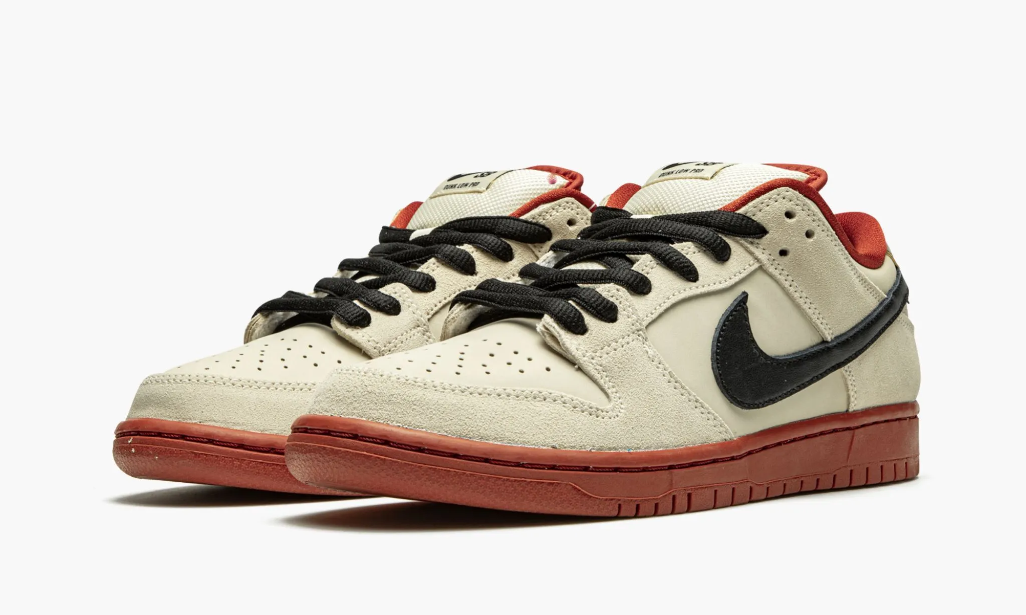 NIKE SB DUNK LOW PRO Hennessy - beetsneakers