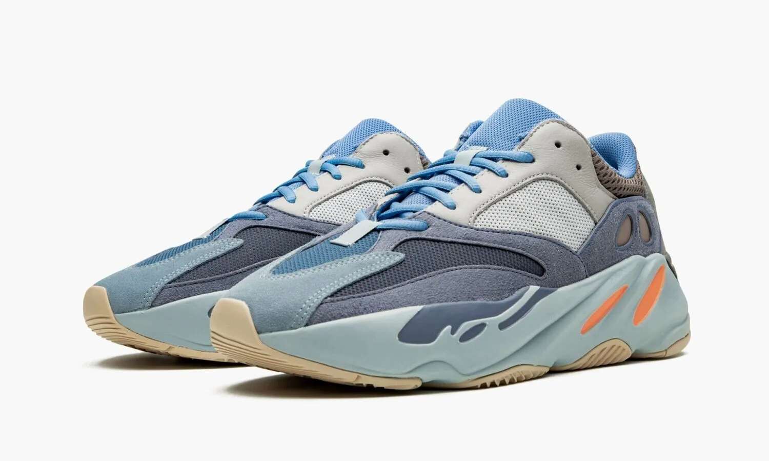 YEEZY BOOST 700 Carbon Blue - beetsneakers