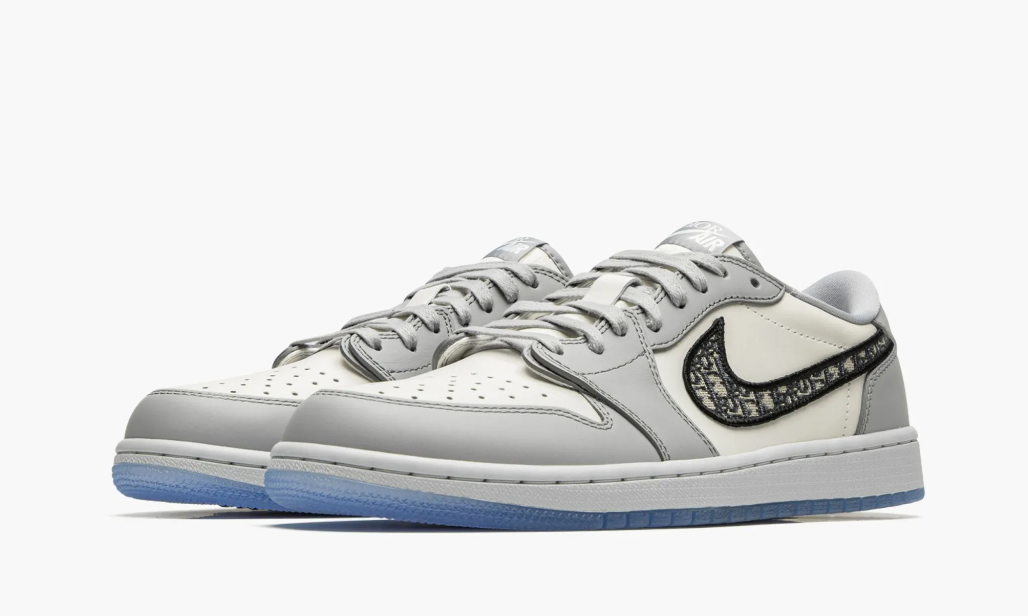 JORDAN 1 LOW Dior - beetsneakers