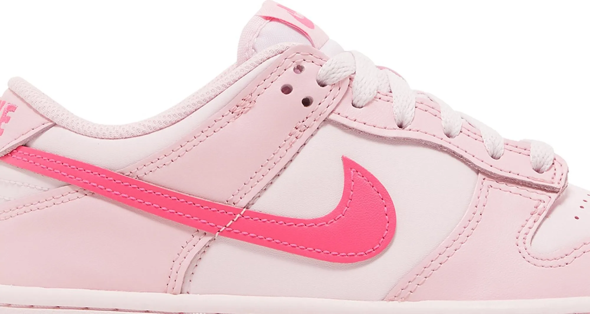 Nike Dunk Low Triple Pink (GS) - beetsneakers