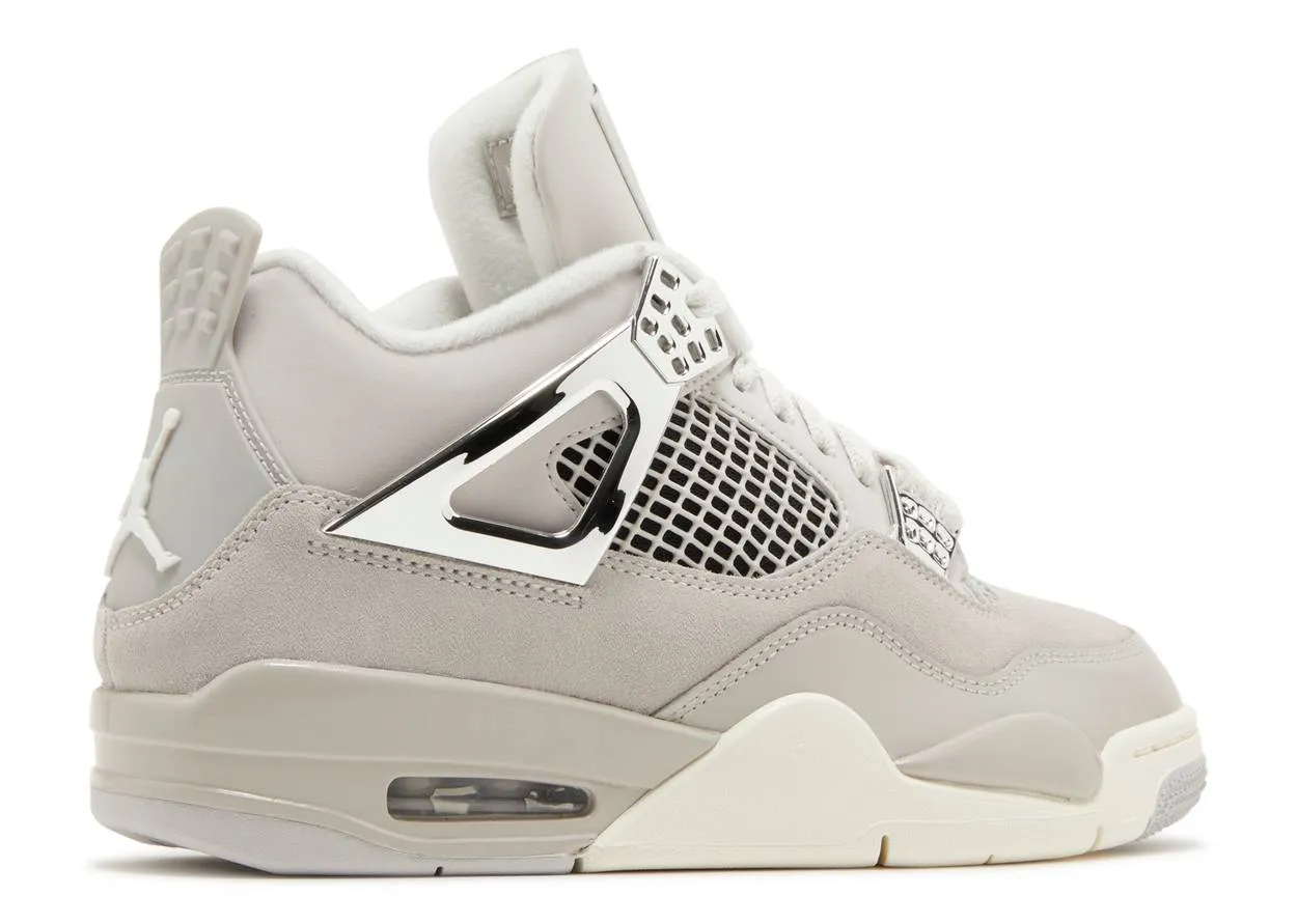 Jordan 4 Retro Frozen Moments - beetsneakers