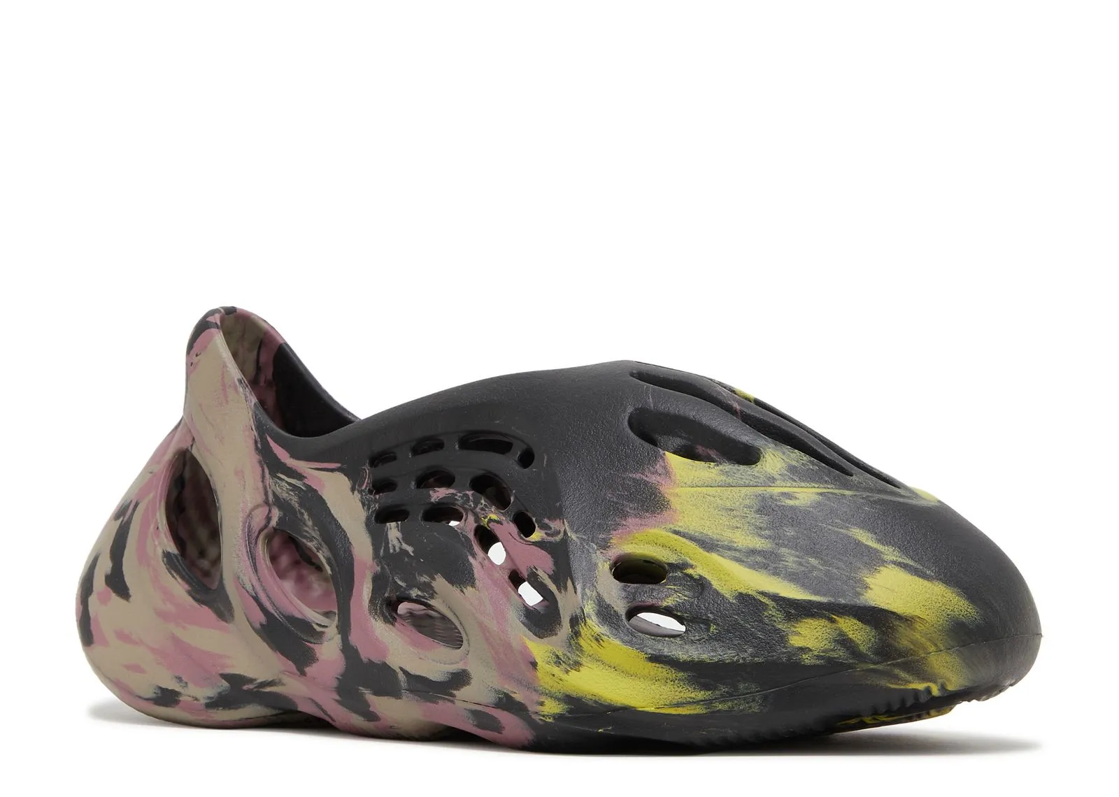 YEEZY FOAM RUNNER 'MX CARBON' - beetsneakers