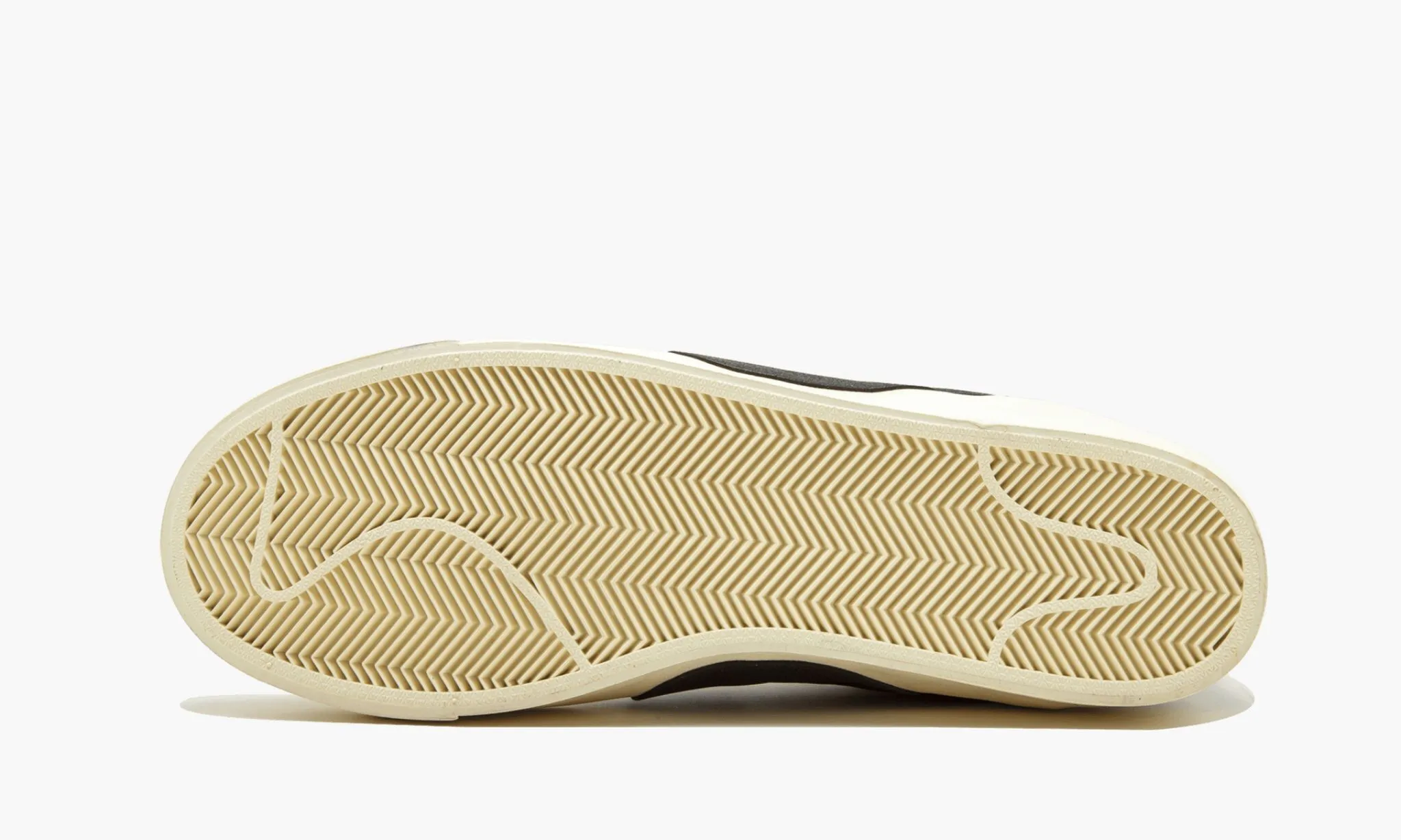 NIKE BLAZER MID Off White - beetsneakers