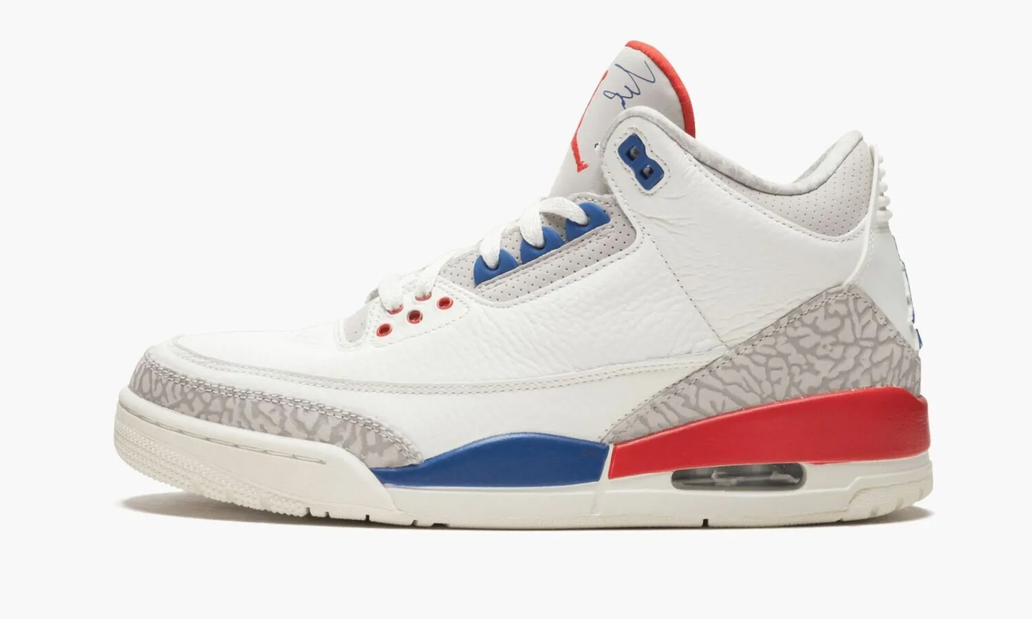 JORDAN 3 RETRO International Flight - beetsneakers