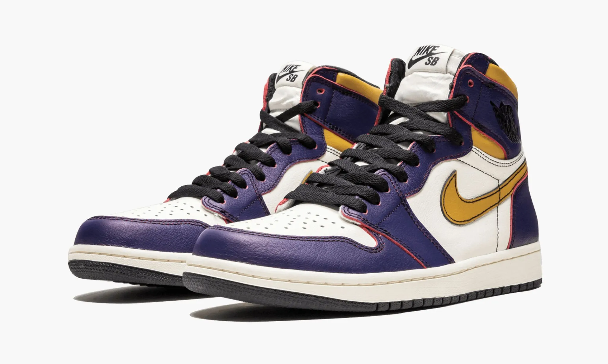 JORDAN 1 RETRO HIGH SB LA to Chicago - beetsneakers