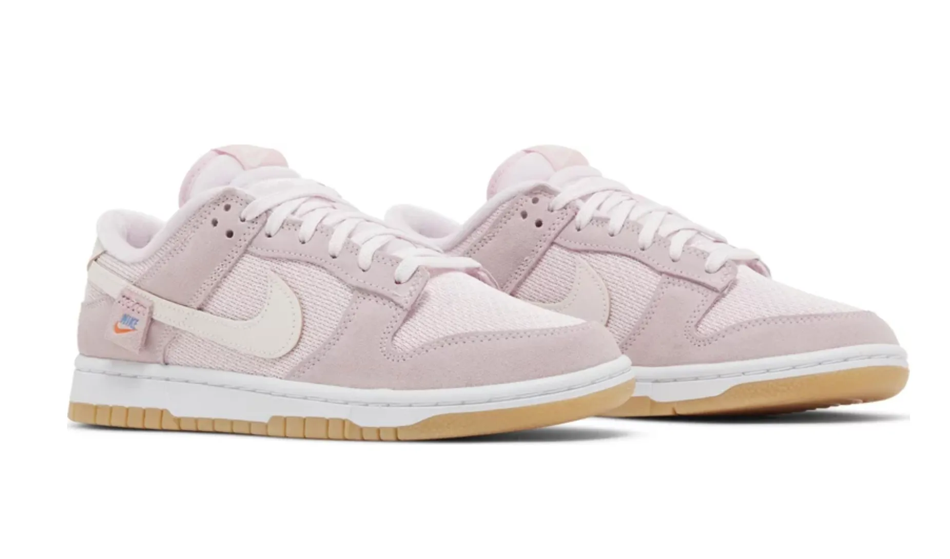 Nike Dunk Low Teddy Bear - beetsneakers