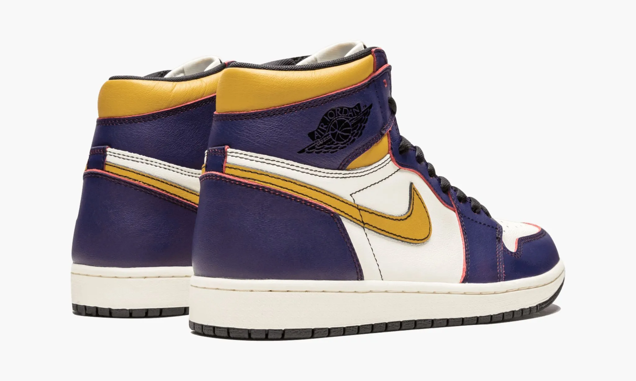JORDAN 1 RETRO HIGH SB LA to Chicago - beetsneakers