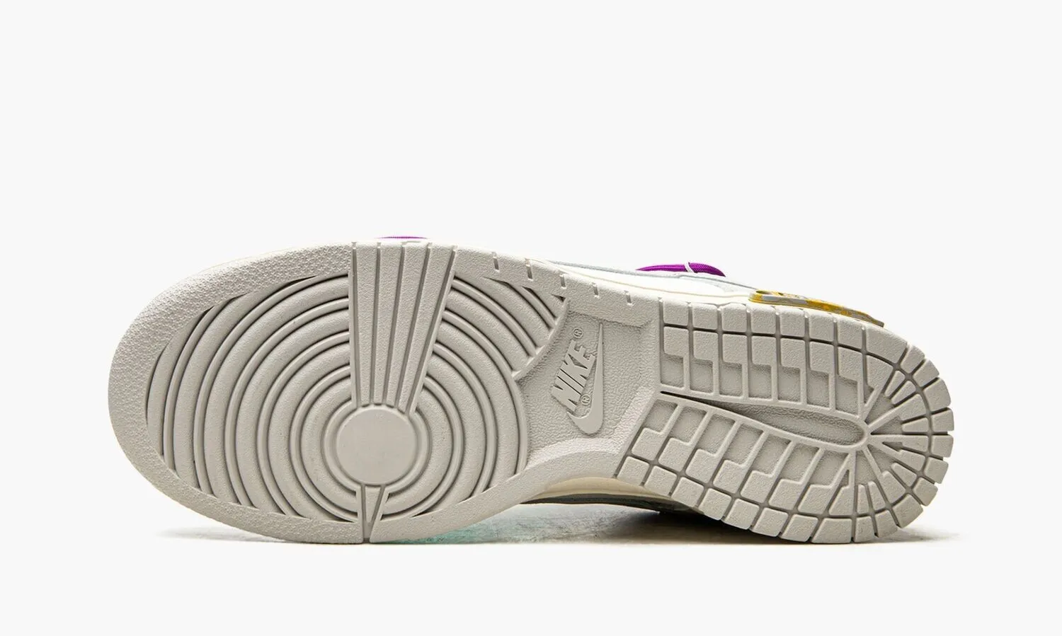 NIKE DUNK LOW Off White Lot 21 - beetsneakers