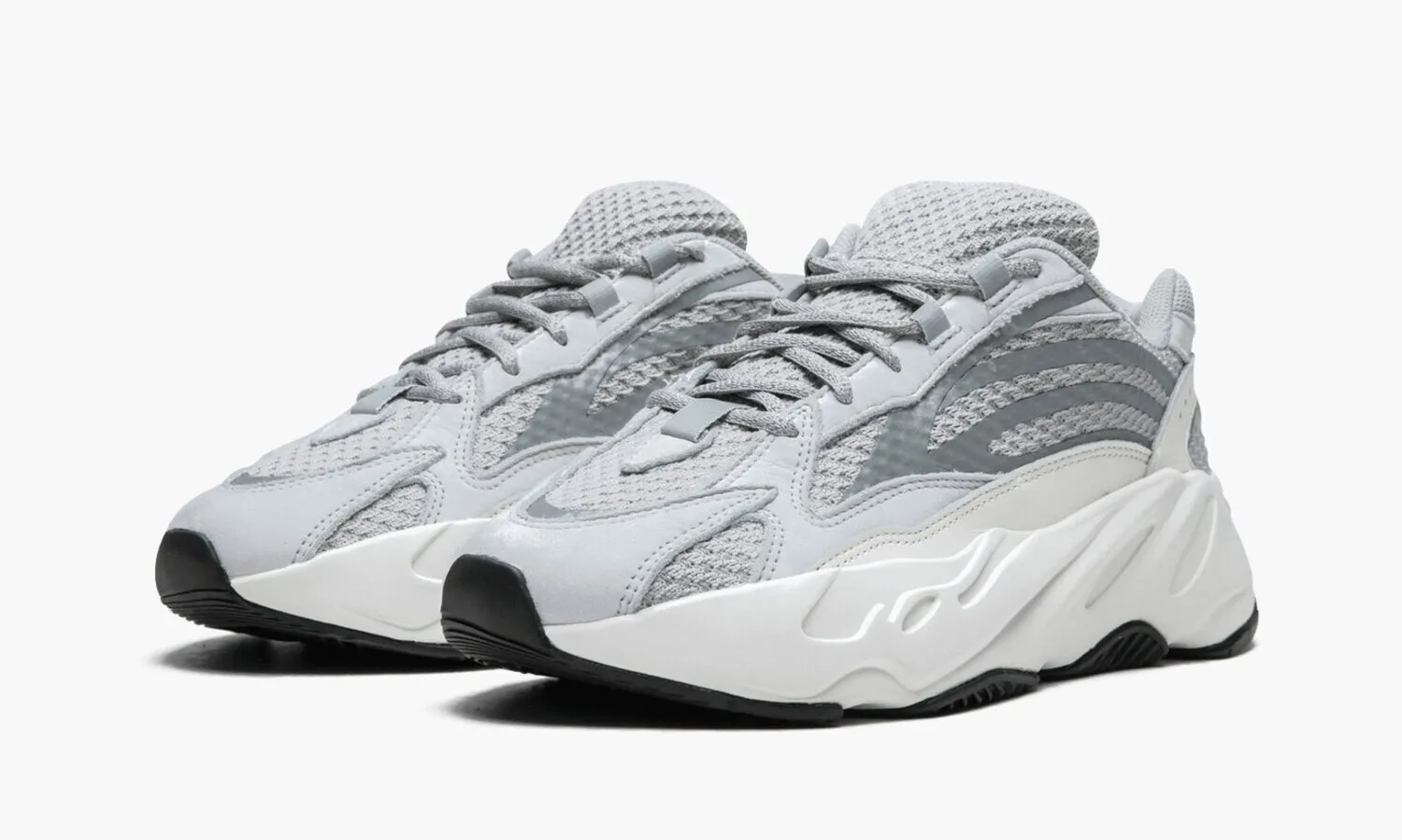 YEEZY BOOST 700 V2 Static - beetsneakers