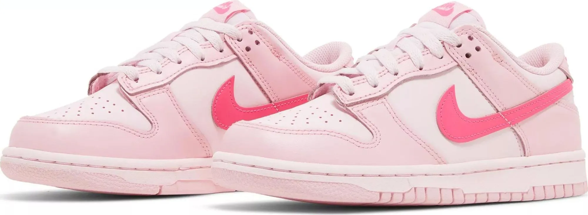 Nike Dunk Low Triple Pink (GS) - beetsneakers