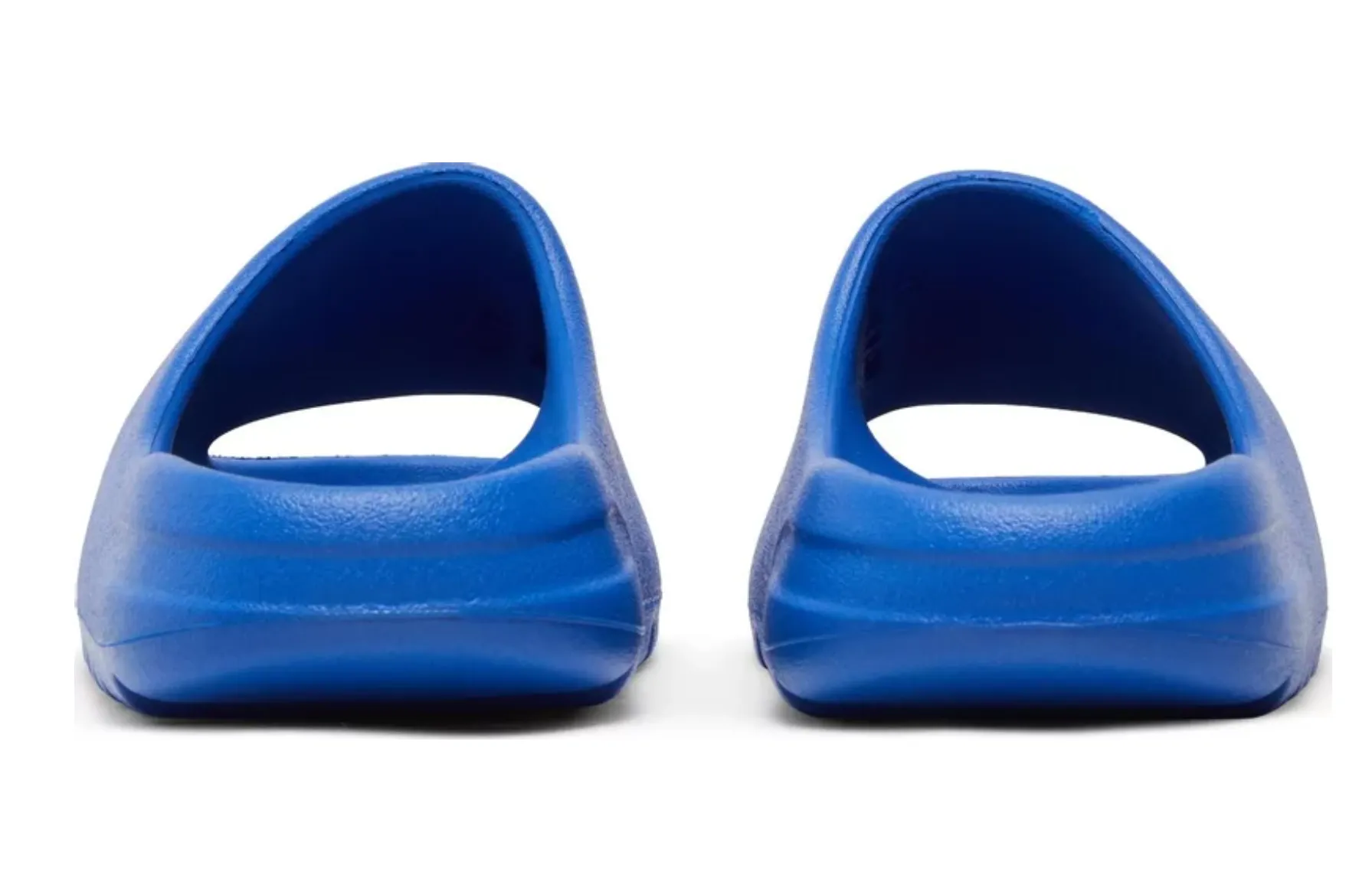 YEEZY SLIDE Azure - beetsneakers