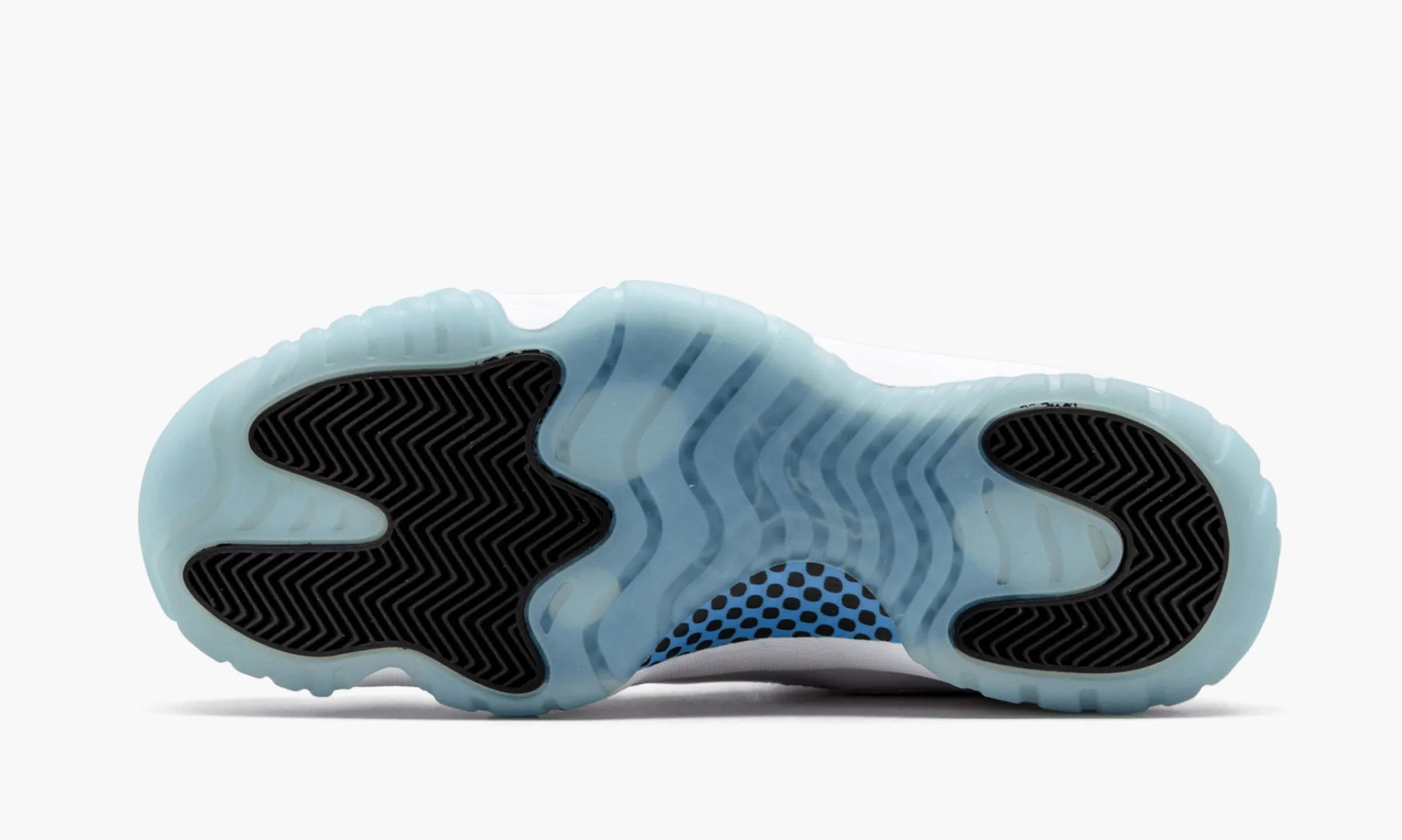 JORDAN 11 RETRO Legend Blue - beetsneakers