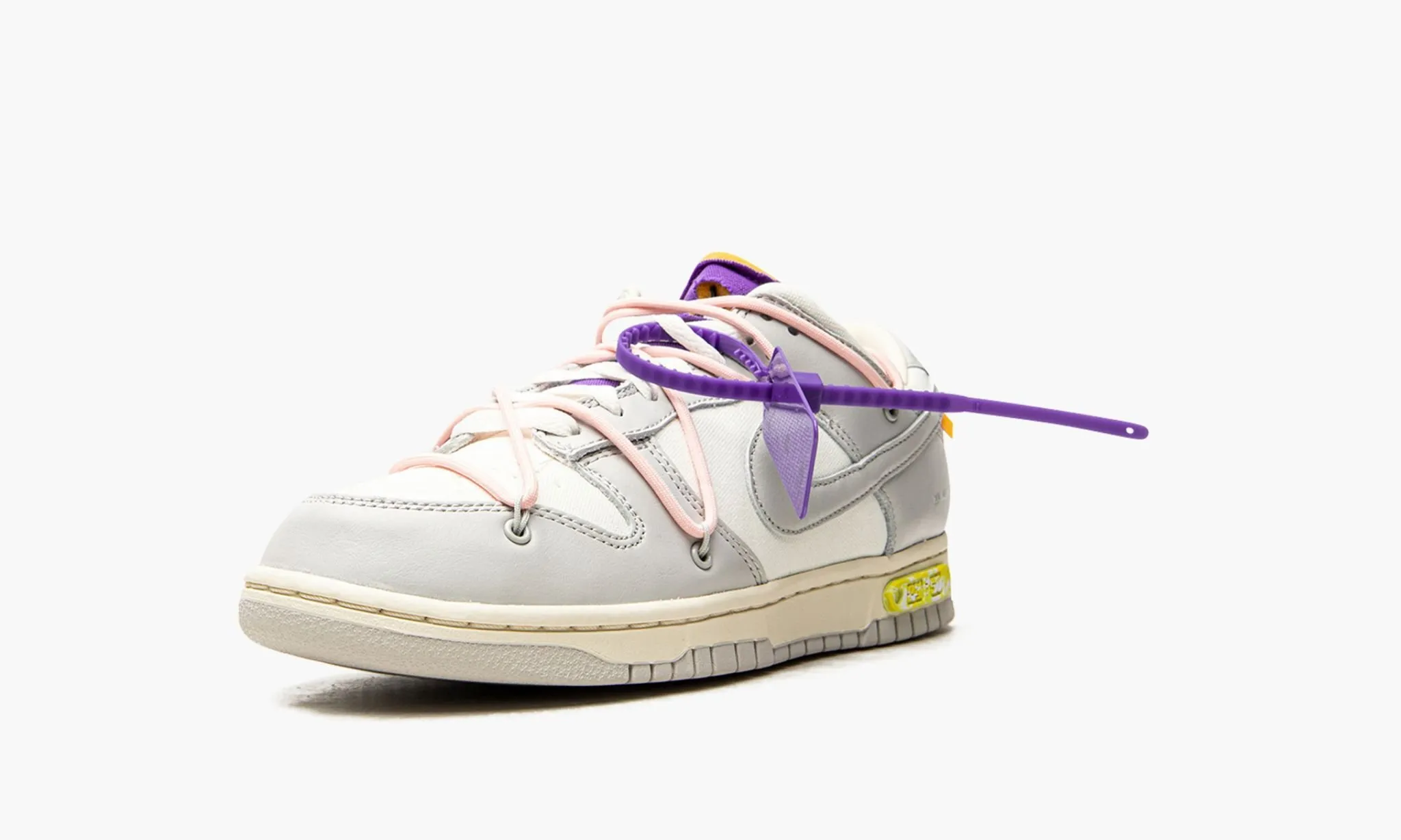 NIKE DUNK LOW Lot 24 Off White - beetsneakers